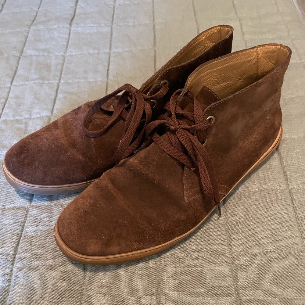 Peter Millar Chukka shoes